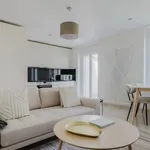 Rent 3 bedroom apartment of 818 m² in Zurich