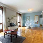 Rent 2 bedroom apartment of 60 m² in Milano