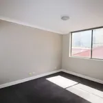 Rent 1 bedroom apartment in Sydney