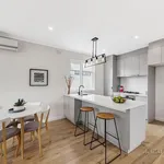 Rent 2 bedroom apartment in Hawthorn East