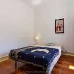 Rent a room of 80 m² in Lisbon