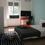 Rent a room in turin