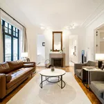 Rent 3 bedroom apartment in Saint-Gilles