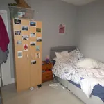 Rent 5 bedroom flat in Exeter