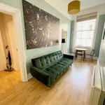 Rent 3 bedroom flat in Brighton