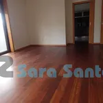 Rent 2 bedroom apartment of 105 m² in Porto