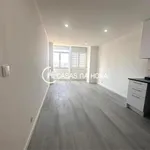 Rent 1 bedroom apartment of 45 m² in Amadora