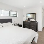 Rent 4 bedroom house in Papakura