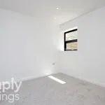 Rent 3 bedroom flat in Brighton