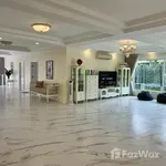 Rent 5 bedroom house of 500 m² in Phuket