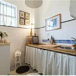 Rent 4 bedroom apartment in Porto