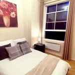 Rent 3 bedroom apartment of 29 m² in London