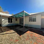 Rent 4 bedroom house in Roxby Downs