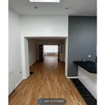 Rent 4 bedroom house in Yorkshire And The Humber