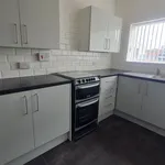 Rent 4 bedroom flat in Wakefield