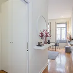 Rent 1 bedroom apartment of 40 m² in Porto