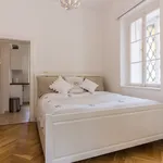 Pronajměte si 1 ložnic/e byt o rozloze 48 m² v Prague