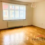 Pronájem velkého bytu 4+1 v rodinné vile, 150m2, Dostojevského, Opava