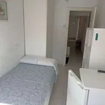 Rent a room of 80 m² in zaragoza