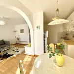 Rent 1 bedroom apartment of 65 m² in Split