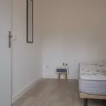 Rent a room of 65 m² in madrid