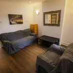 Rent 4 bedroom flat in West Midlands