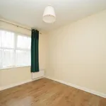 Rent 2 bedroom flat in Linslade