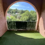 Rent 4 bedroom apartment of 84 m² in Brignoles