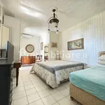 Rent 1 bedroom apartment of 35 m² in Naples