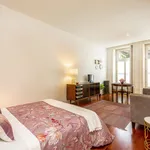 Rent 1 bedroom apartment in Porto