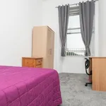 Rent 6 bedroom apartment in Scotland