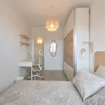 Rent a room in lisbon