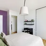 Rent a room in paris