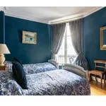 Appartement de 1080 m² avec 2 chambre(s) en location à Paris