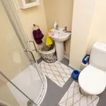 Rent 5 bedroom apartment in West Midlands