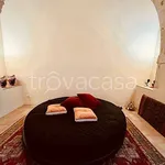 Rent 4 bedroom apartment of 160 m² in Noto