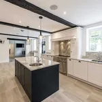 Rent 7 bedroom house in Stanmore