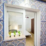 Rent 4 bedroom apartment in Granada