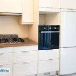 Rent 3 bedroom apartment of 100 m² in Milan