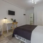 Rent a room in madrid