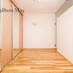 Rent 2 bedroom apartment of 98 m² in Kraków