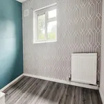 Rent 3 bedroom flat in Colchester