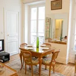 Rent 2 bedroom apartment of 550 m² in Paris