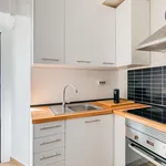 Rent 2 bedroom apartment of 60 m² in Lisbon