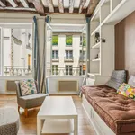 Rent 4 bedroom apartment of 23 m² in Paris