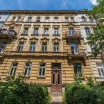 Rent 2 bedroom apartment of 50 m² in Praha 10 - Vinohrady