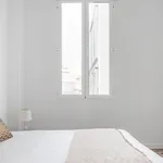 Rent 3 bedroom apartment in Valencia