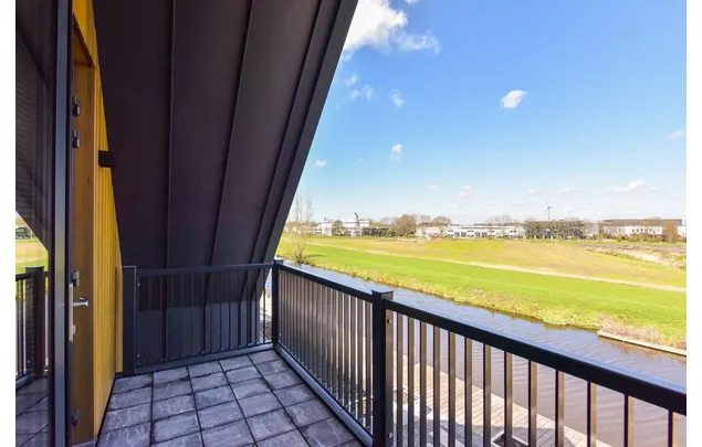 Huur 2 slaapkamer appartement van 76 m² in Wilnis Dorp