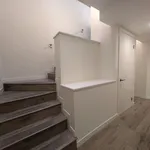 Rent 2 bedroom house of 250 m² in Los Angeles