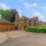 Rent 5 bedroom house in West Midlands